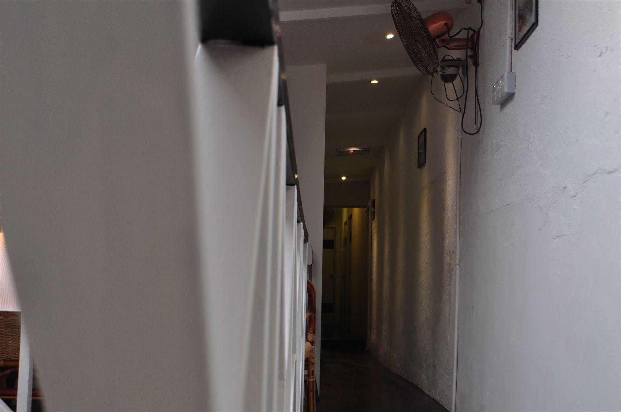 Monkey Motel Cafe ملقا المظهر الخارجي الصورة